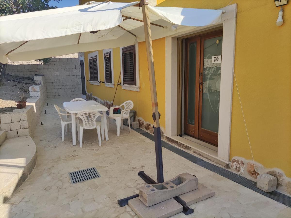 Апартаменти Casa Relax In Periferia Con Ingresso E Parcheggio Privato. Zimmardo Екстер'єр фото